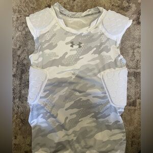 Under Armour Kids 5 pad compression shirt- youth large, white camo